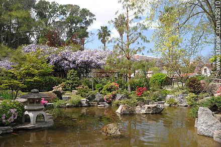 Jardín Japonés en primavera - Departamento de Montevideo - URUGUAY. Foto No. 32810