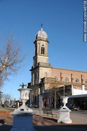 Iglesia Nuestra Señora del Rosario - Departamento de Colonia - URUGUAY. Foto No. 46728