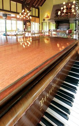 Piano of the tea room of the hotel L'Auberge - Punta del Este and its near resorts - URUGUAY. Photo #54577