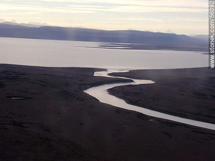 Santa Cruz River at birth in Lago Argentino -  - ARGENTINA. Photo #56392