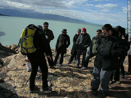 Turistas en el glaciar Viedma -  - ARGENTINA. Foto No. 56625