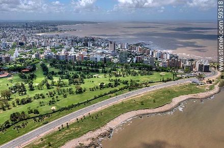Vista aérea de la Rambla Wilson y el Bulevar Artigas - Departamento de Montevideo - URUGUAY. Foto No. 59318