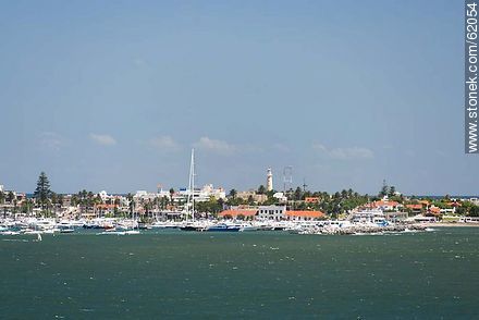 Zona portuaria desde lejos - Punta del Este y balnearios cercanos - URUGUAY. Foto No. 62054