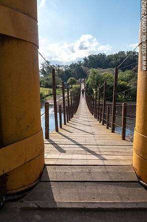 Pedestrian bridge over Jabonería Creek - Tacuarembo - URUGUAY. Photo #73962