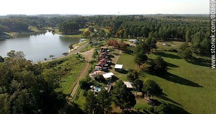 Vista aérea del complejo Sepé y el primer lago - Departamento de Tacuarembó - URUGUAY. Foto No. 80869