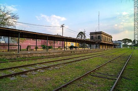 Estación de trenes de Salto - Departamento de Salto - URUGUAY. Foto No. 84303