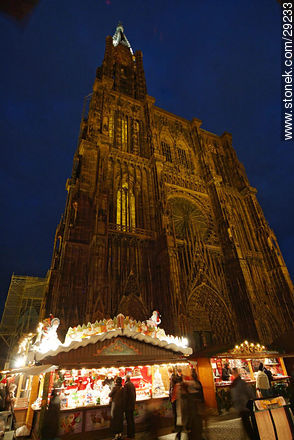 Cathedral of Strasbourg - Region of Alsace - FRANCE. Photo #29233