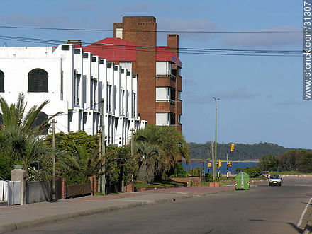 Chiverta Ave. - Punta del Este and its near resorts - URUGUAY. Photo #31307