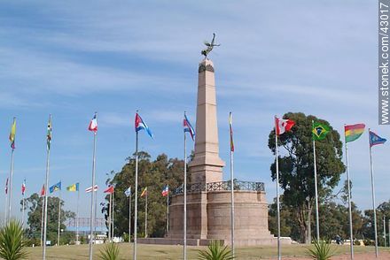 Obelisk of Las Piedras - Department of Canelones - URUGUAY. Photo #43017