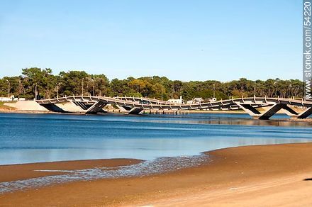 El Tesoro beach. Maldonado river. Curved bridge. - Punta del Este and its near resorts - URUGUAY. Photo #54220
