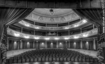 Teatro Bartolomé Macció.  Desde el escenario al público. -  - IMÁGENES VARIAS. Foto No. 55537