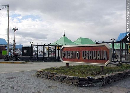 Port of Ushuaia. The Beagle Channel -  - ARGENTINA. Photo #56826