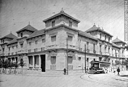 Hotel de los Pocitos, 1910. Tranvía 31 de Aduana a Pocitos - Departamento de Montevideo - URUGUAY. Foto No. 59814