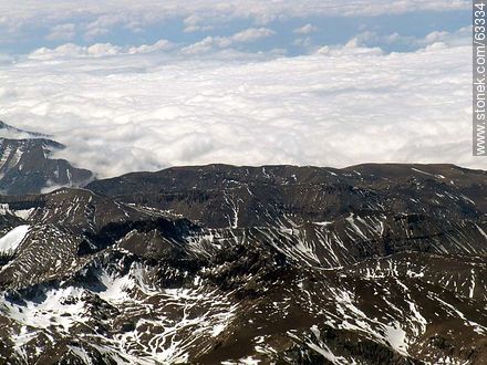 La Cordillera de los Andes con picos nevados - Chile - Otros AMÉRICA del SUR. Foto No. 63334