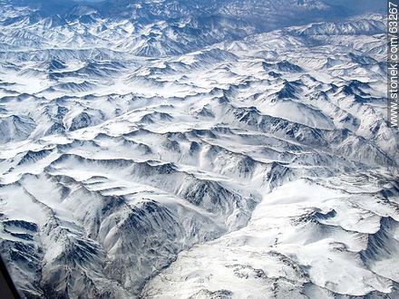 La Cordillera de los Andes con picos nevados - Chile - Otros AMÉRICA del SUR. Foto No. 63267