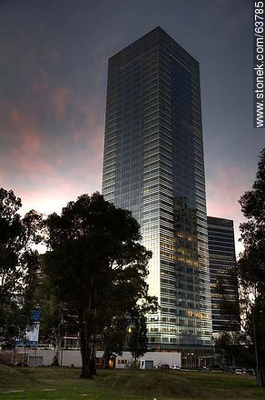 Tower 4 World Trade Center Montevideo. 40 floors - Department of Montevideo - URUGUAY. Photo #63785