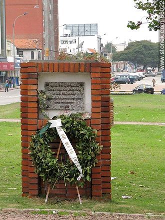 Homenaje a soldados caídos en acciones guerrilleras 1972 - 2003 - Departamento de Montevideo - URUGUAY. Foto No. 66022