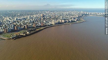 Aerial view of the Río de la Plata and Montevideo to the south - Department of Montevideo - URUGUAY. Photo #66297