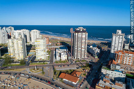 Aerial view of Williman Rambla and 31st and 32nd Streets. Liga de Fomento - Punta del Este and its near resorts - URUGUAY. Photo #67170
