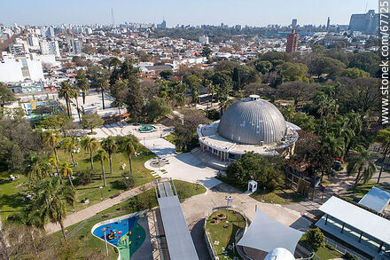 Vista aérea del Parque de la Amistad y el Planetario en Villa Dolores - Departamento de Montevideo - URUGUAY. Foto No. 67725