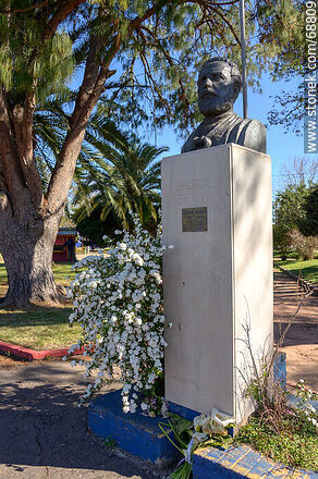 Bust of Aparicio Saravia - Tacuarembo - URUGUAY. Photo #68809