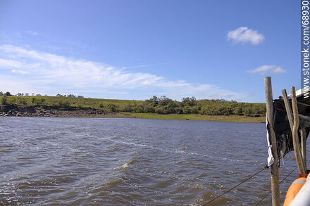 Negro river - Tacuarembo - URUGUAY. Photo #68930