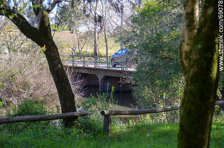 The bridge over the stream - Durazno - URUGUAY. Photo #69078