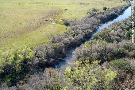 Vista aérea del arroyo Blanquillo - Departamento de Durazno - URUGUAY. Foto No. 69094