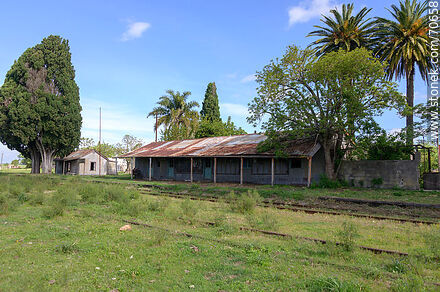 Old abandoned train station - Department of Canelones - URUGUAY. Photo #70658