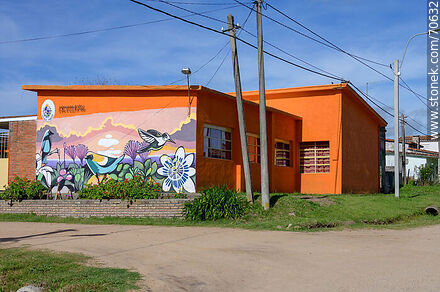 Mural in public school - Department of Canelones - URUGUAY. Photo #70632