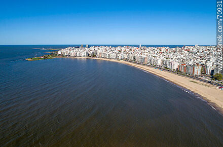 Aerial view of the Pocitos beach and promenade. - Department of Montevideo - URUGUAY. Photo #70931