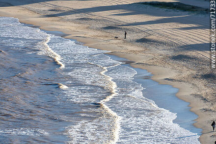 Pocitos beach coast in winter - Department of Montevideo - URUGUAY. Photo #71733