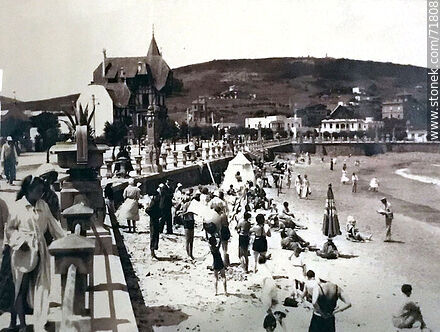 Old photo of Piriápolis beach with Hotel Colón in the background. -  - MORE IMAGES. Photo #71808