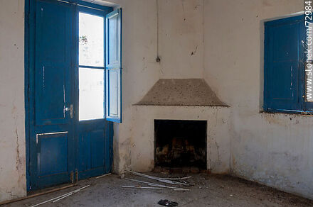 Casa abandonada donde vivió la poetisa Juana de Ibarbourou - Departamento de Treinta y Tres - URUGUAY. Foto No. 72984