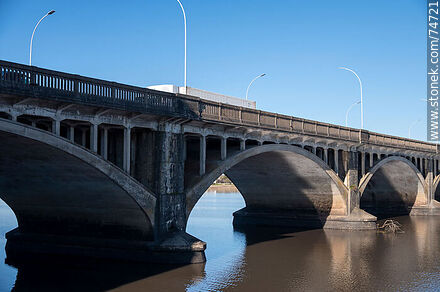 Baron de Maua Bridge. Border with Uruguay - Department of Cerro Largo - URUGUAY. Photo #74721