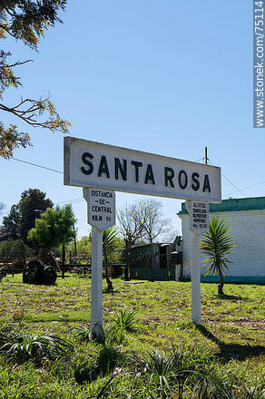 Santa Rosa train station. Station sign - Department of Canelones - URUGUAY. Photo #75114