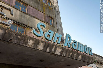 Old San Ramon movie theater - Department of Canelones - URUGUAY. Photo #75267