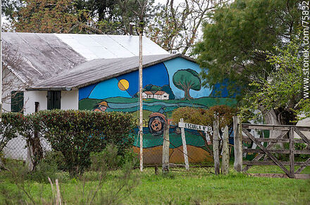 Escuela rural No. 37 Estación Chileno - Departamento de Durazno - URUGUAY. Foto No. 75832