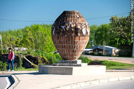 Drum monument - Durazno - URUGUAY. Photo #76402