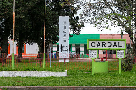 Cardal Railway Station. Station sign - Department of Florida - URUGUAY. Photo #76518