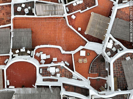 Vista aérea vertical del Hotel Casapueblo - Punta del Este y balnearios cercanos - URUGUAY. Foto No. 77083