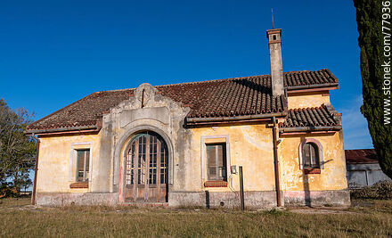 Presidente Getulio Vargas Train Station - Department of Cerro Largo - URUGUAY. Photo #77936