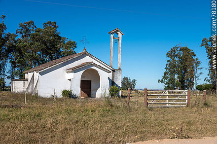 Iglesia de Retamosa - Departamento de Lavalleja - URUGUAY. Foto No. 78180