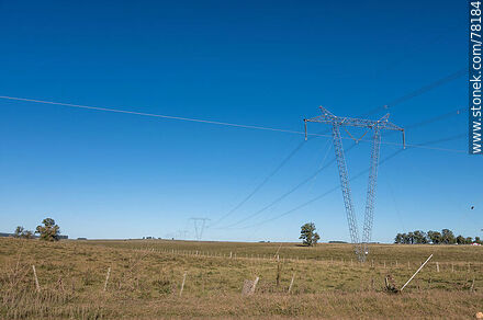 High voltage towers of different designs - Lavalleja - URUGUAY. Photo #78184