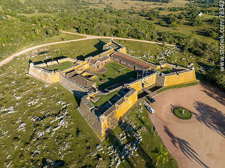 Vista aérea del museo fuerte de San Miguel - Departamento de Rocha - URUGUAY. Foto No. 78342