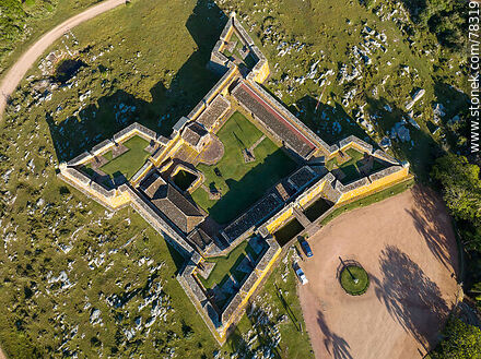 Vista aérea del museo fuerte de San Miguel - Departamento de Rocha - URUGUAY. Foto No. 78319