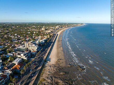 Foto aérea de la rambla República de México - Departamento de Montevideo - URUGUAY. Foto No. 78927