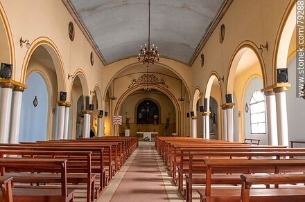 Interior of Our Lady of Dolores Parish Church - Department of Maldonado - URUGUAY. Photo #79288