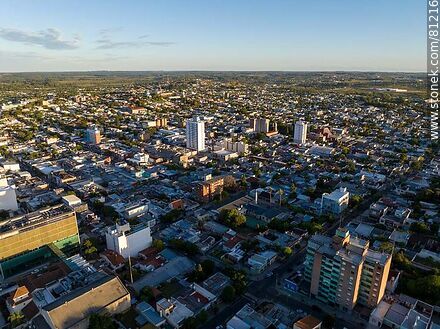 Vista aérea de la ciudad de Rivera al atardecer - Departamento de Rivera - URUGUAY. Foto No. 81216