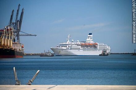Astor cruise ship entering port - Department of Montevideo - URUGUAY. Photo #81807